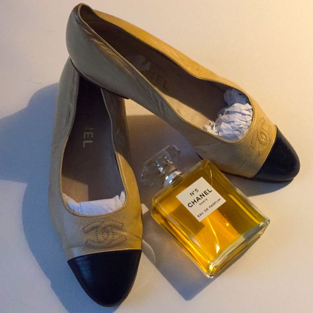 CHANEL Classic Ballet Flats